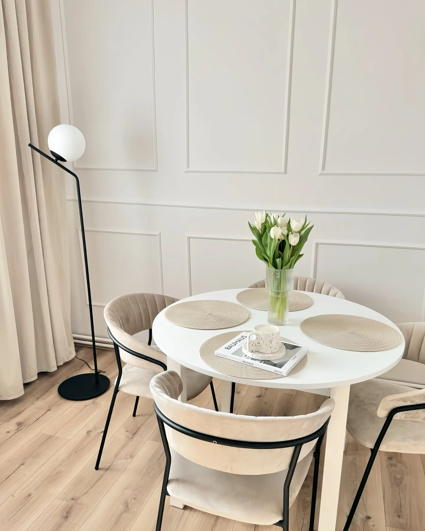 Set van 2 eetkamerstoelen MARIPOSA Fluweel Taupe