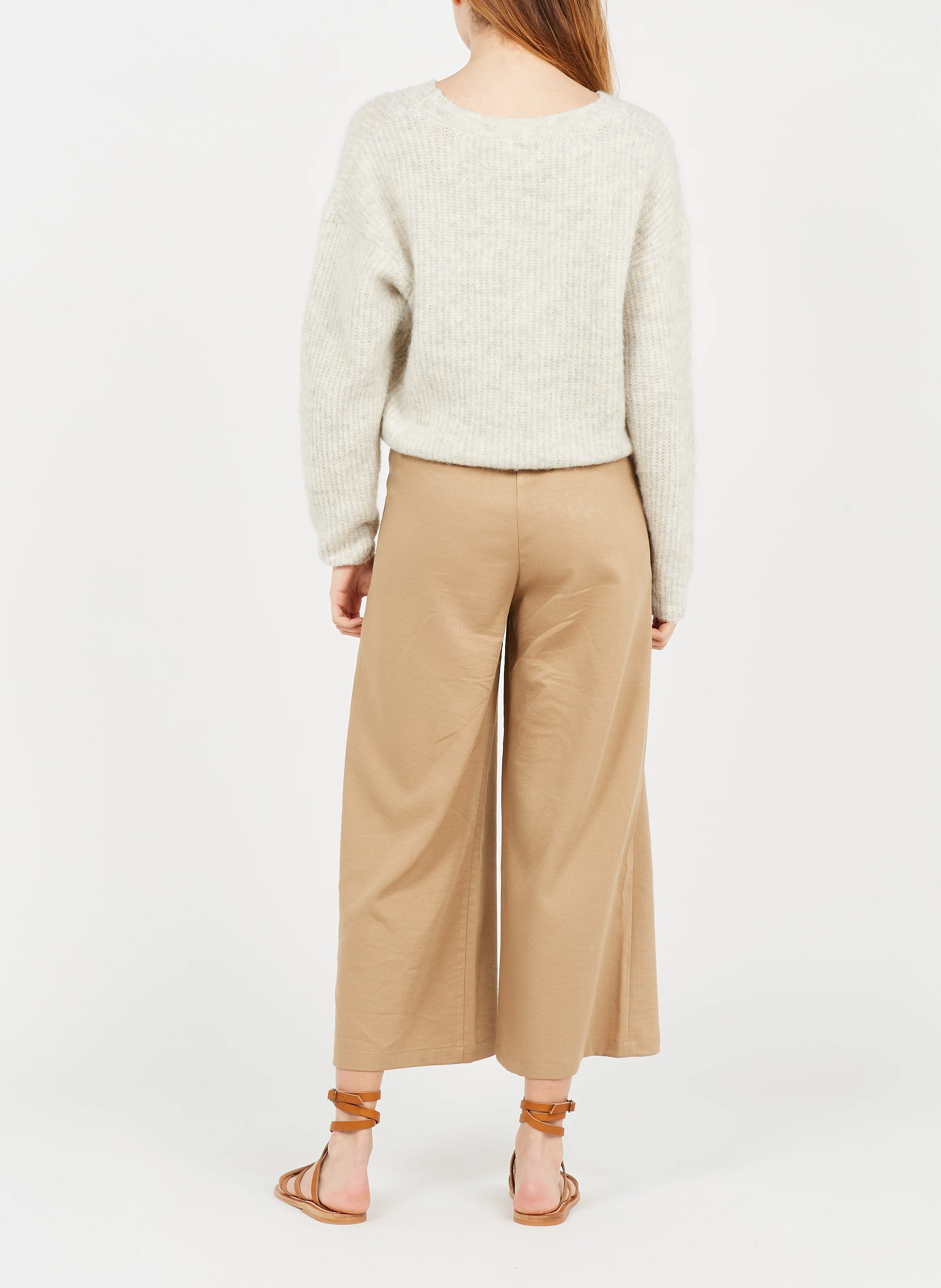 EAST - Pull droit à maille duveteuse en laine mélangée | Beige