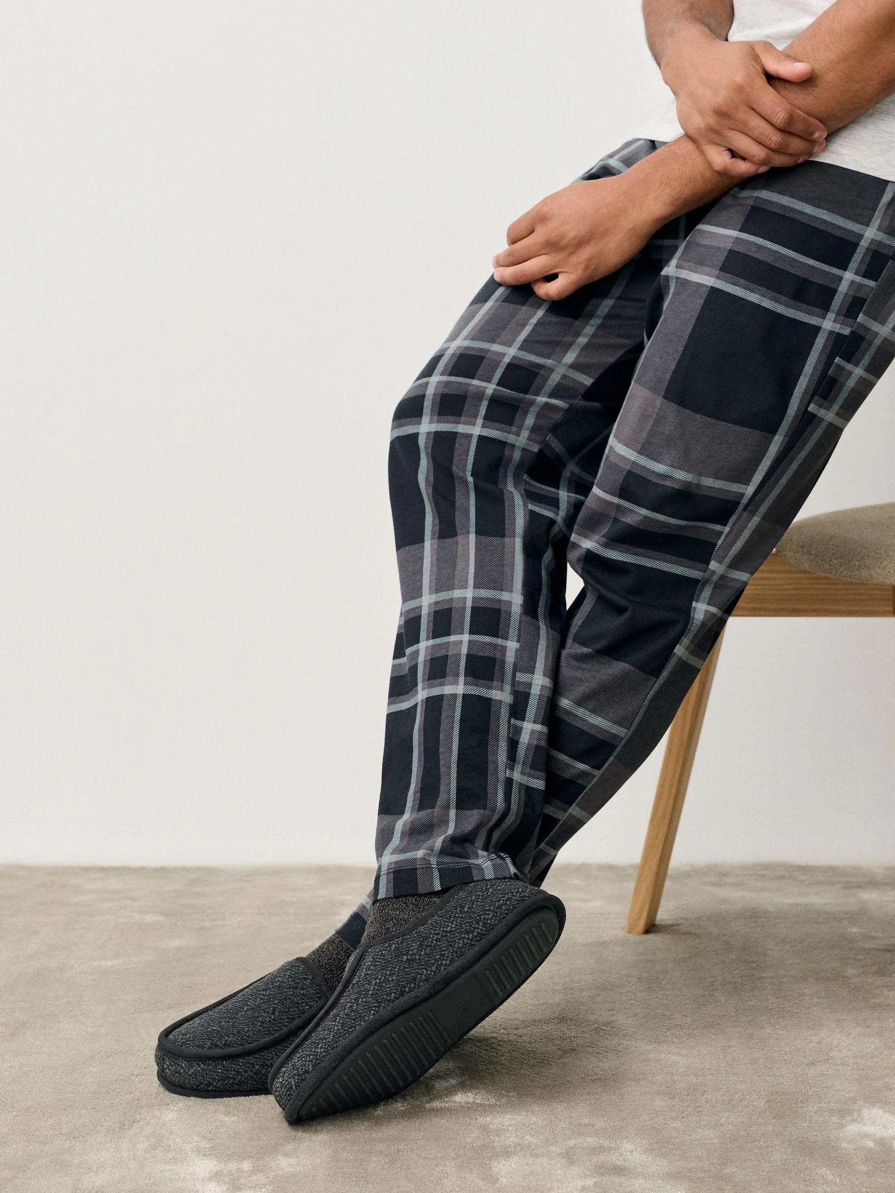 Grijs - Wide Fit Closed Back Slippers