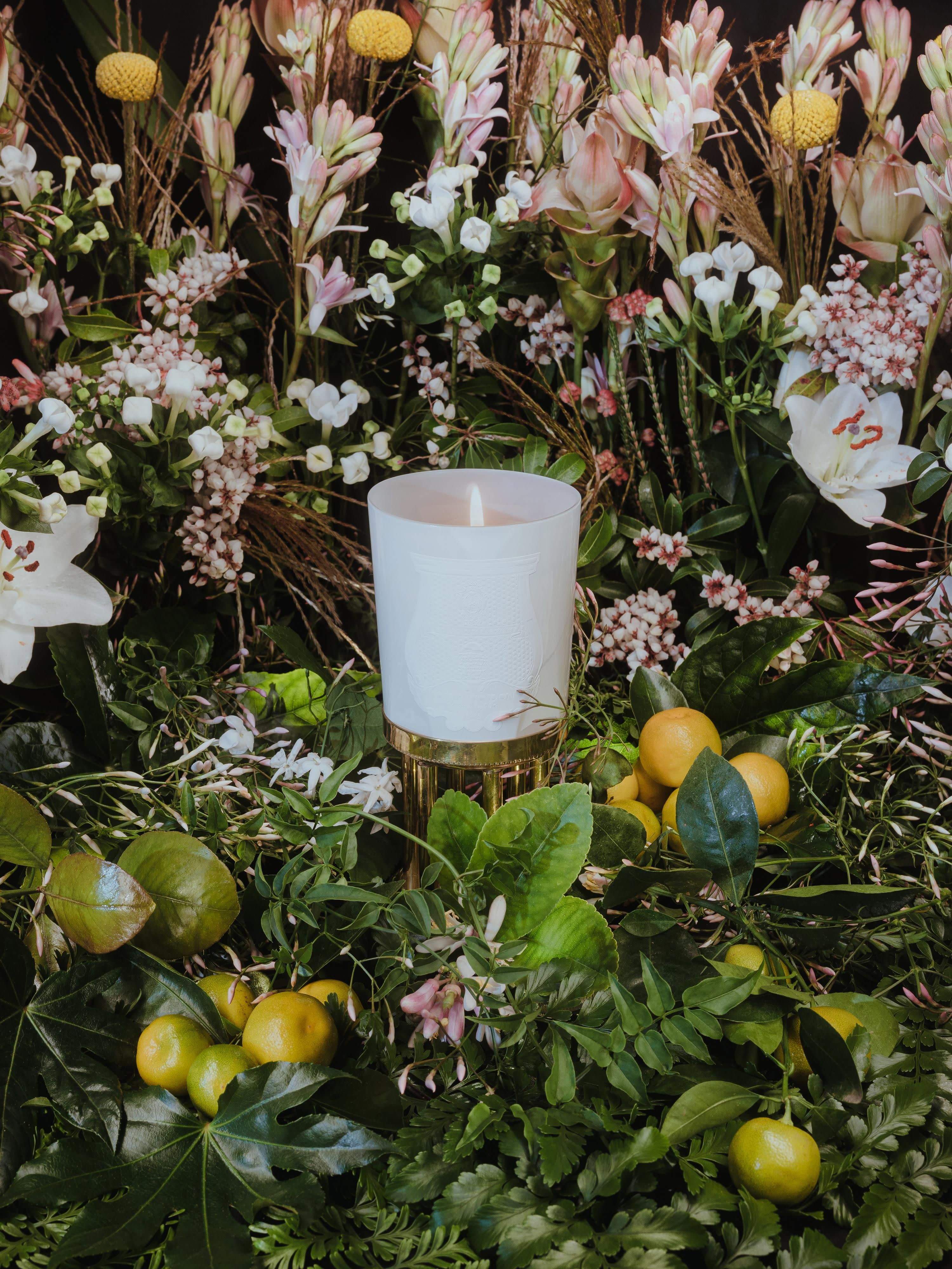 Handgemaakte geurkaars Positano (jasmijn, magnolia, oranjebloesem)
