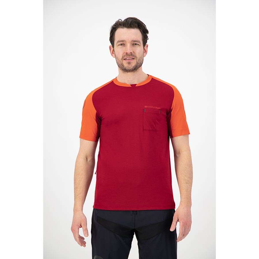 Endura GV500 Foyle Tech Gravel Fietsshirt Korte Mouwen Oranje/Rood Heren