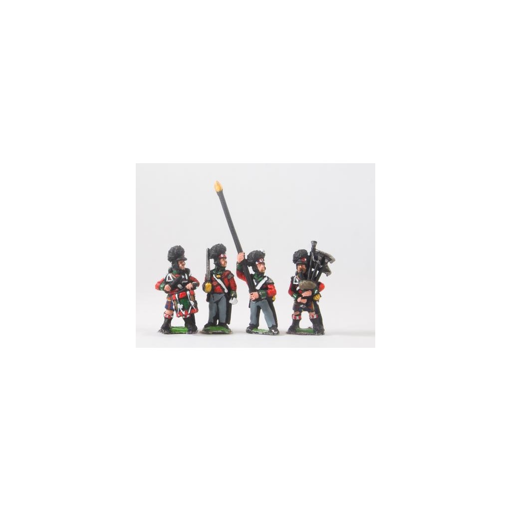 British 1814-15: Command: Highlander Officers, Standard Bearers & Drummer in kilt