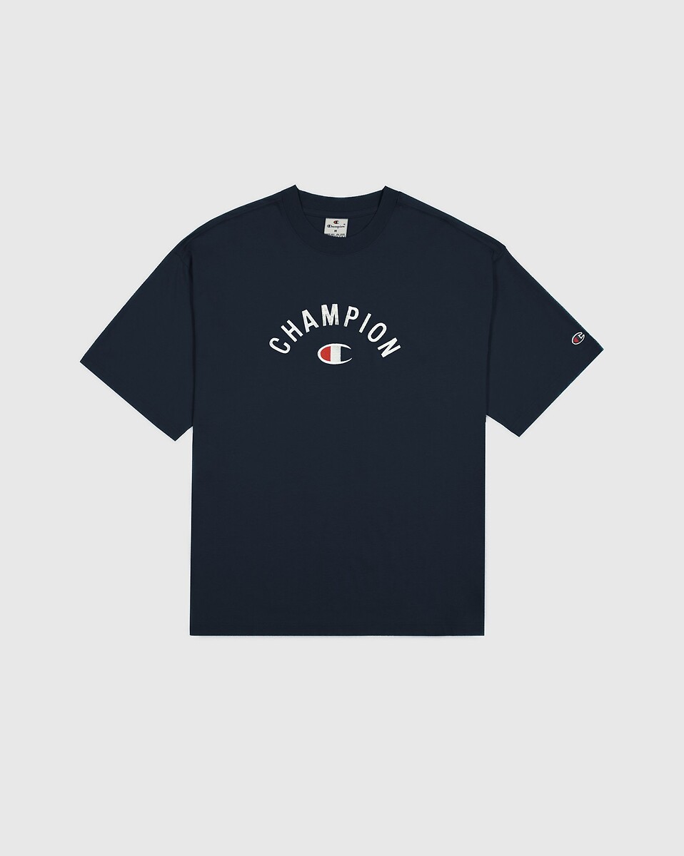 CHAMPION<br>Camiseta de manga curta com logotipo semicircular