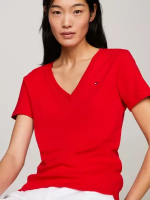 Camiseta Slim Fit com Decote em V e Textura Canelada