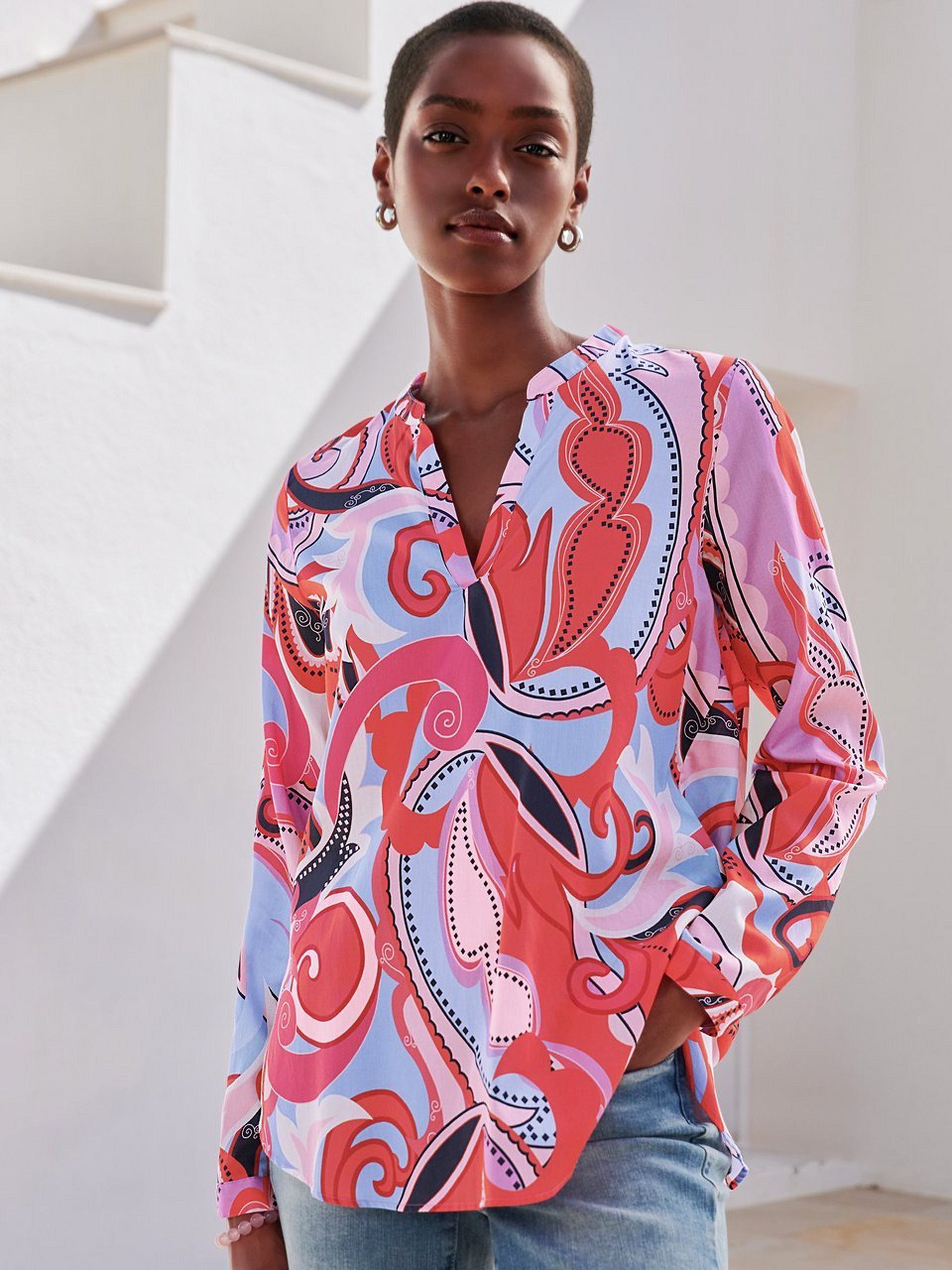 Bluse mit Stehkragen