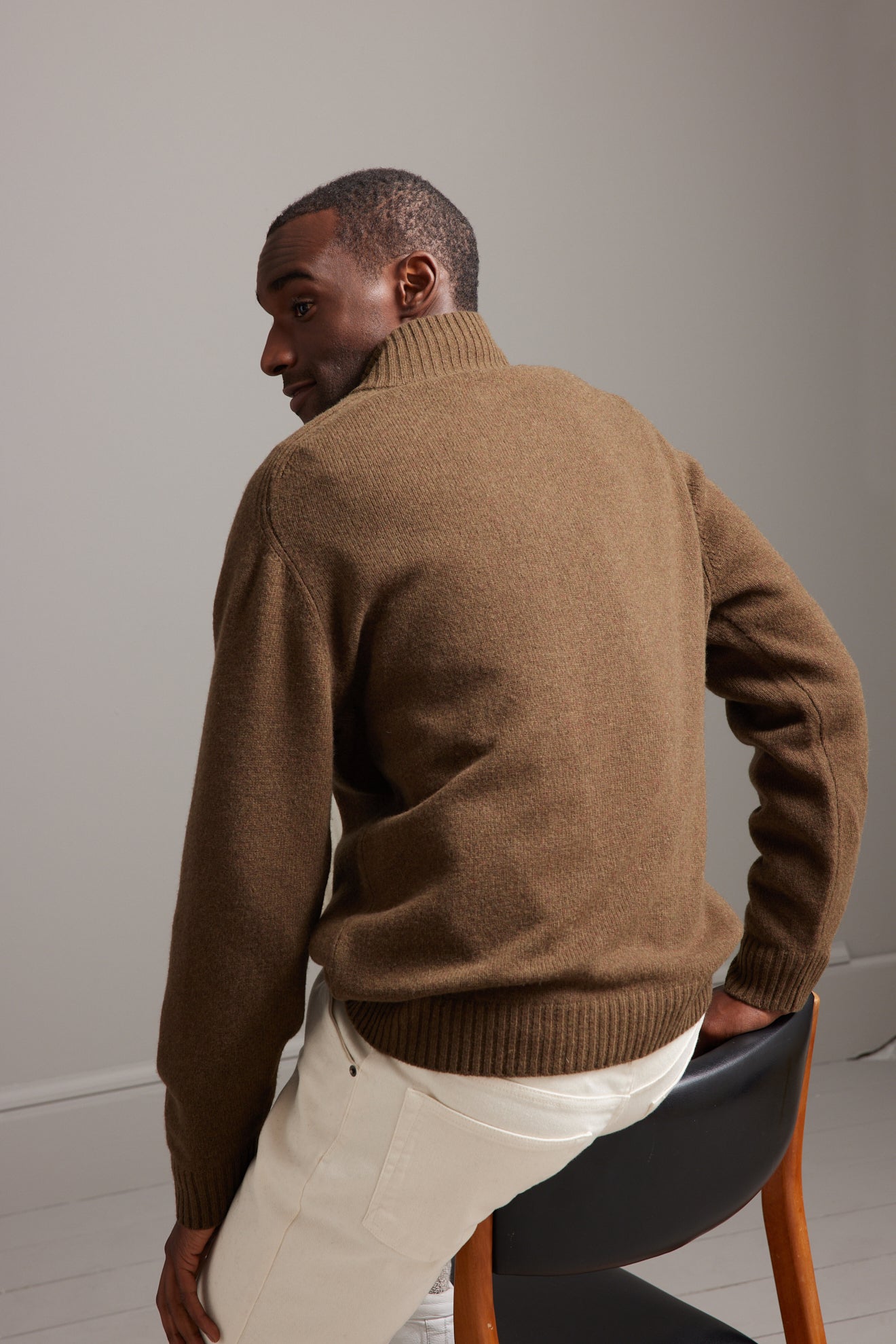 Pull col montant zippé Homme