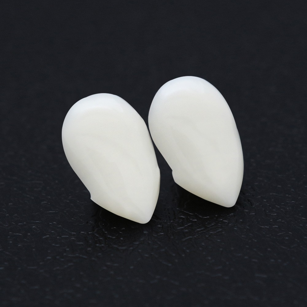 (1 Paar) 13mm Kunst Zähne Fasnachts Kostüm Zubehör Vampirzähne Motto Party Accessoire Halloween Foto Requisite