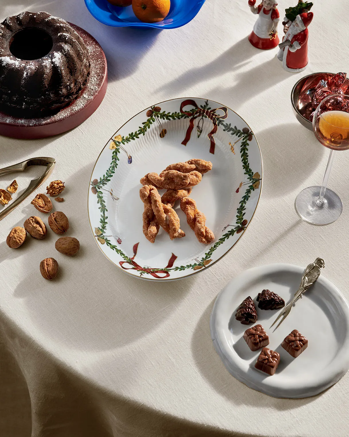 Royal Copenhagen Stjerne Riflet Jul Ovalt Fad