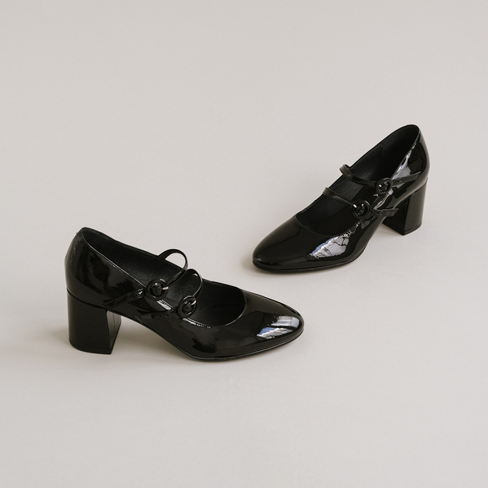 Babies à talons  en vernis noir
