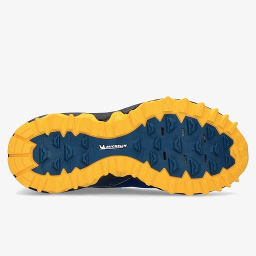 Mizuno Wave Mujin 9