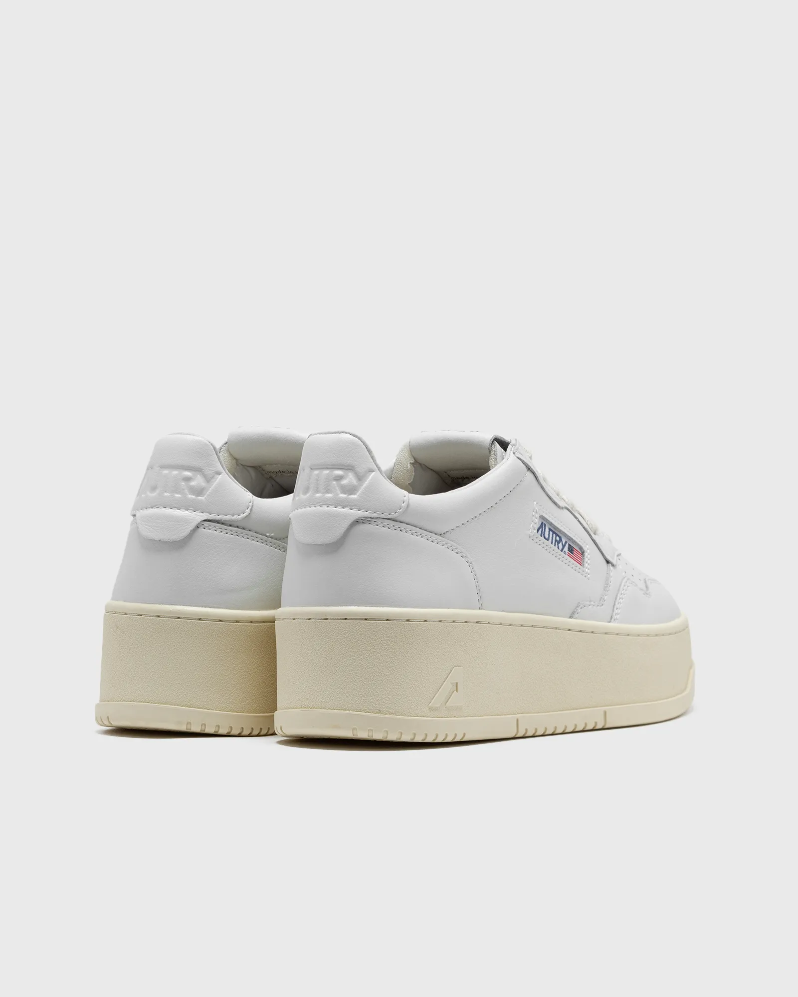 Autry Action Shoes PLATFORM LOW WOM