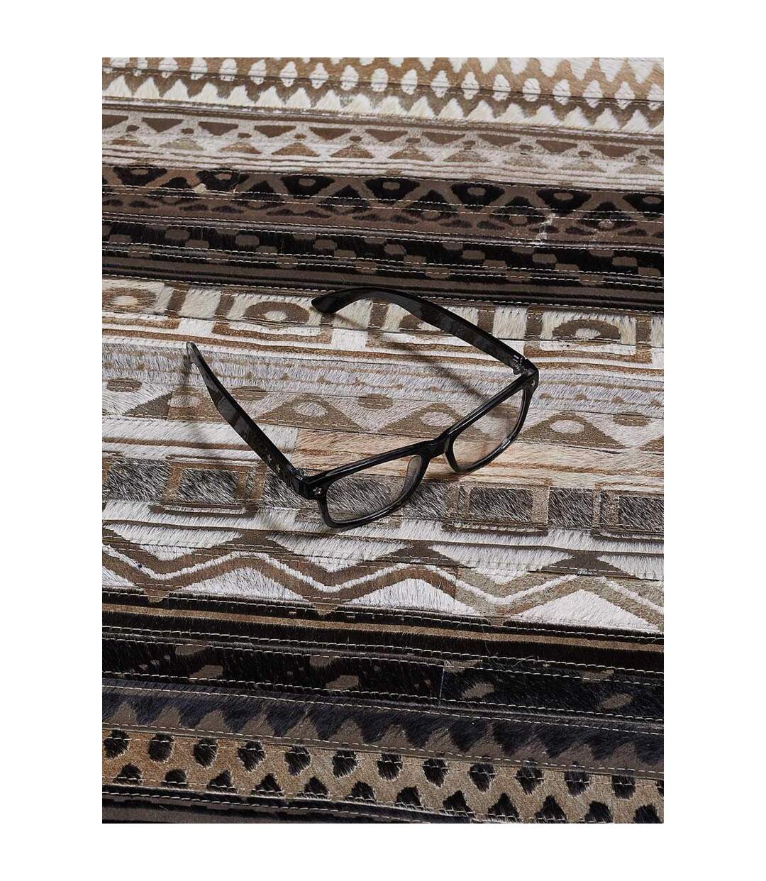 Tapis kilim ZAIRA en peau de bête Fait main Care&Fair