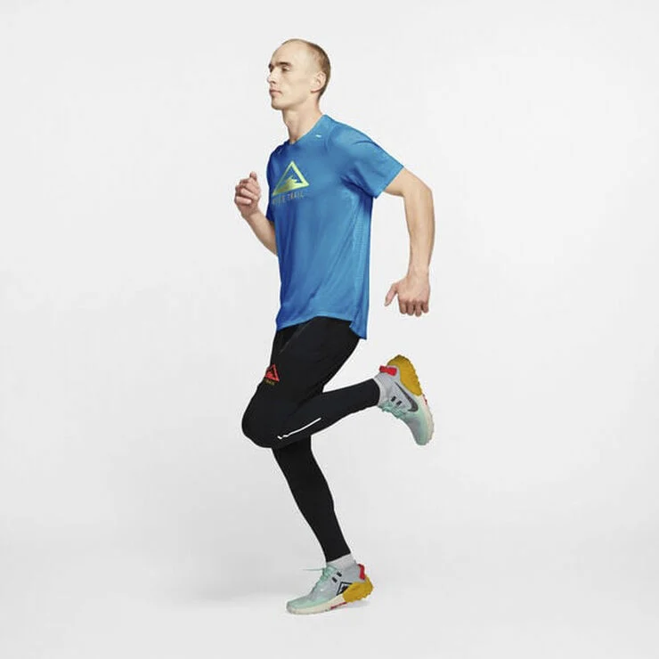 Nike Rise 365 Trail Running T Shirt. Blå