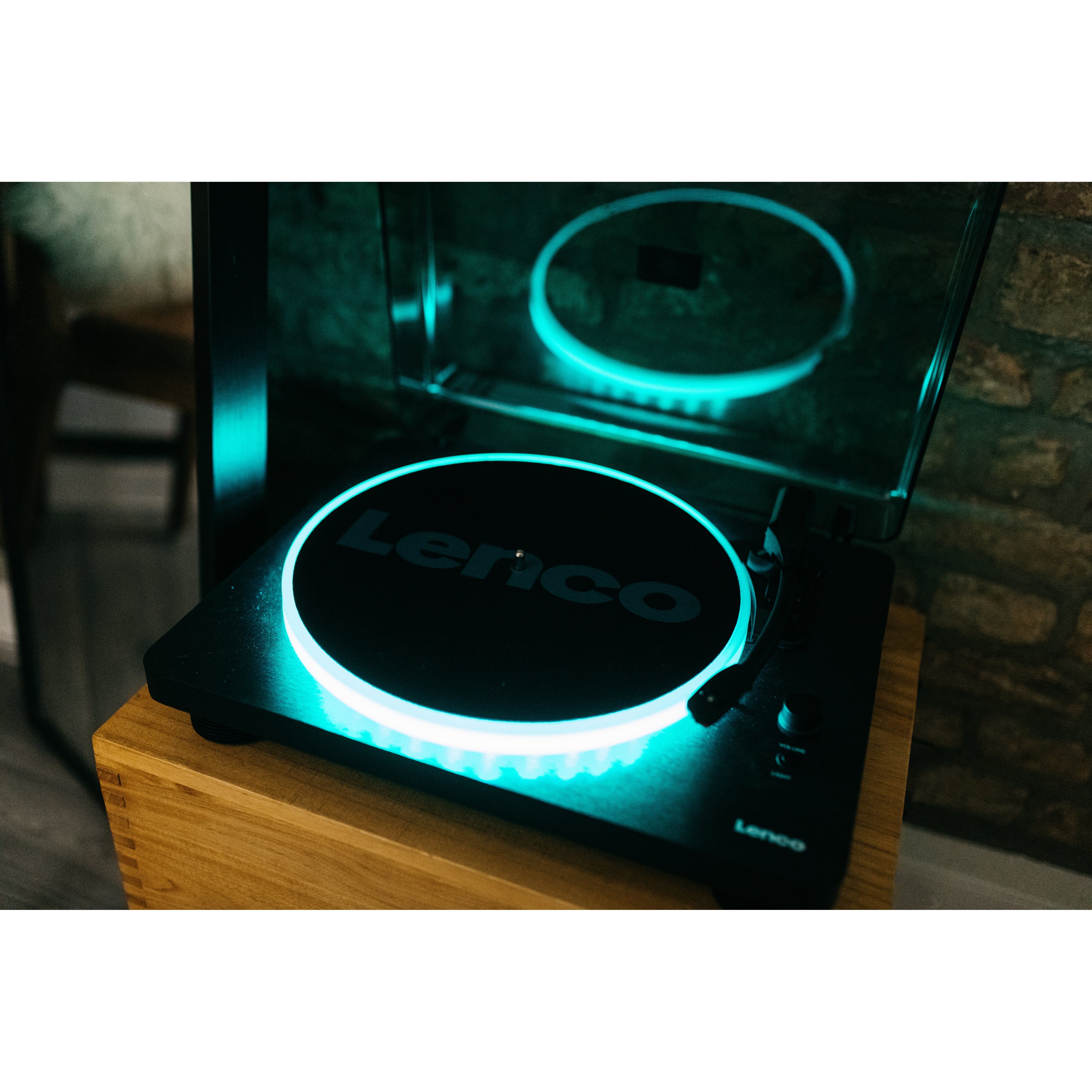 Lenco LS-50LED zwarte platenspeler met LED-verlichting