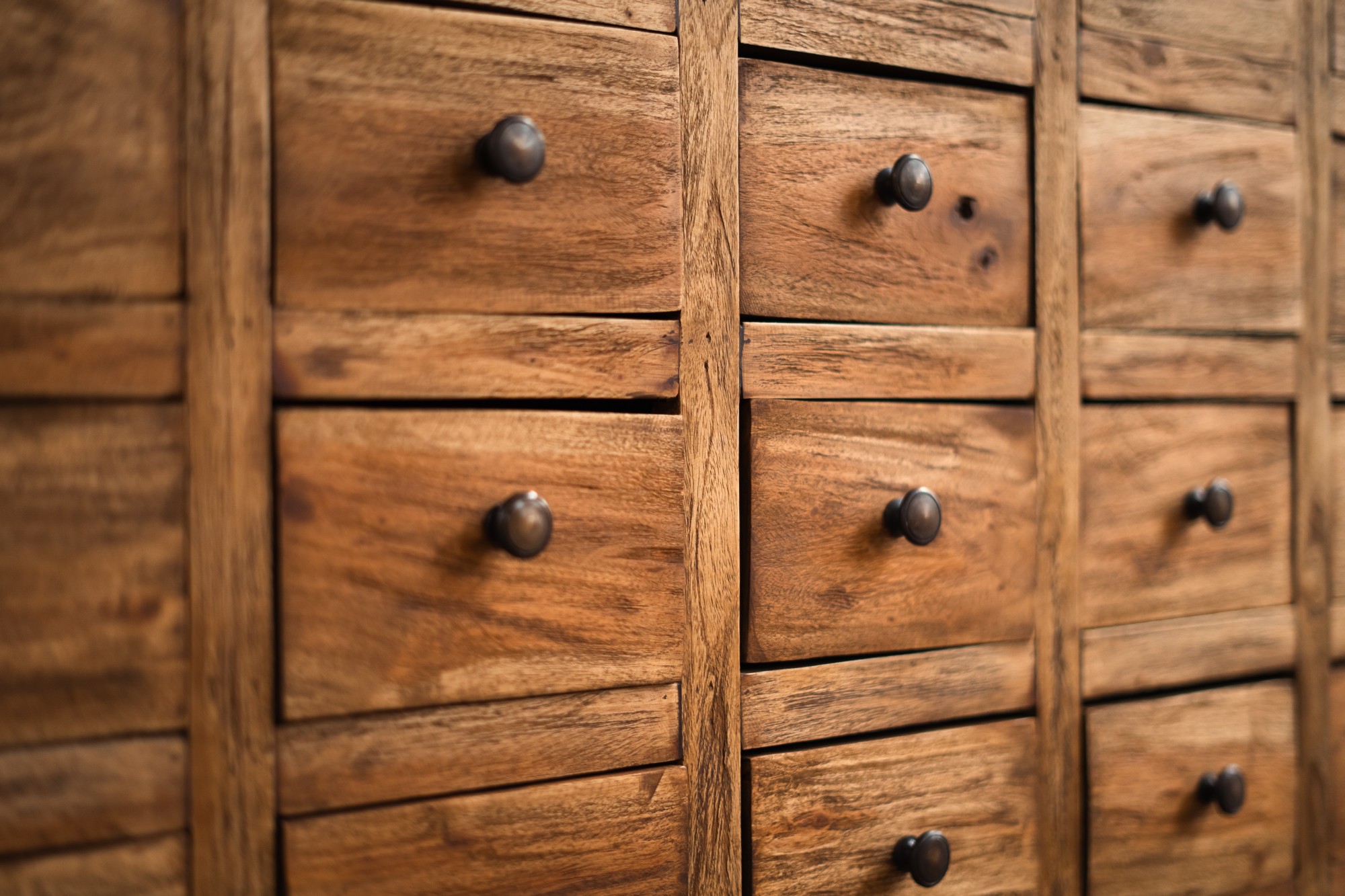 Schrank 'Benot' mit 30 Schubladen, Mahagoni, B 105 cm, H 100 cm, L 42 cm von fischer's lagerhaus