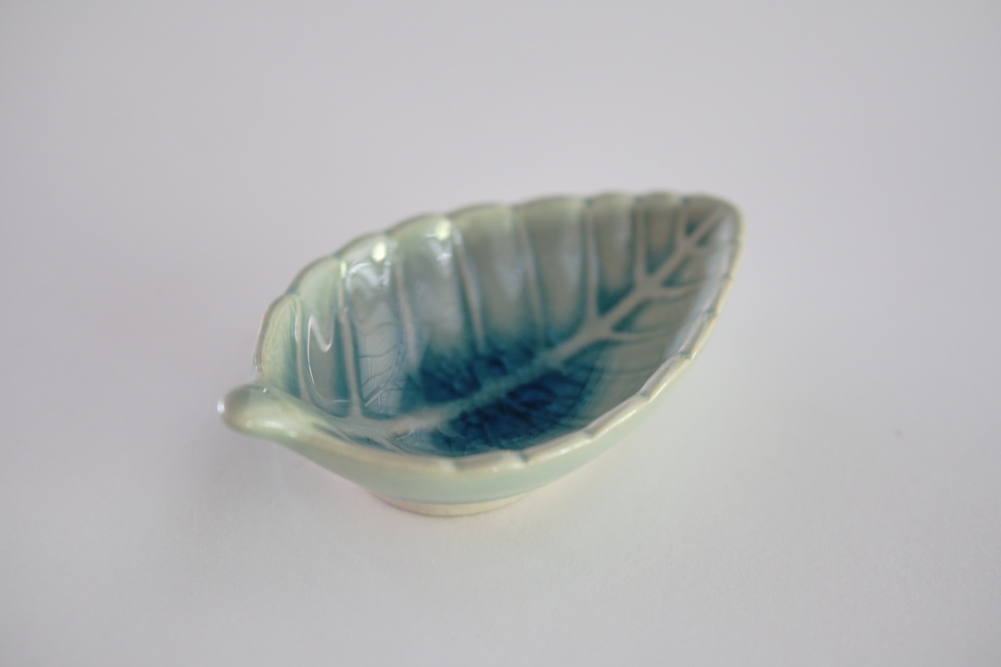 Ablage kleines Blatt, blau zu 2,80