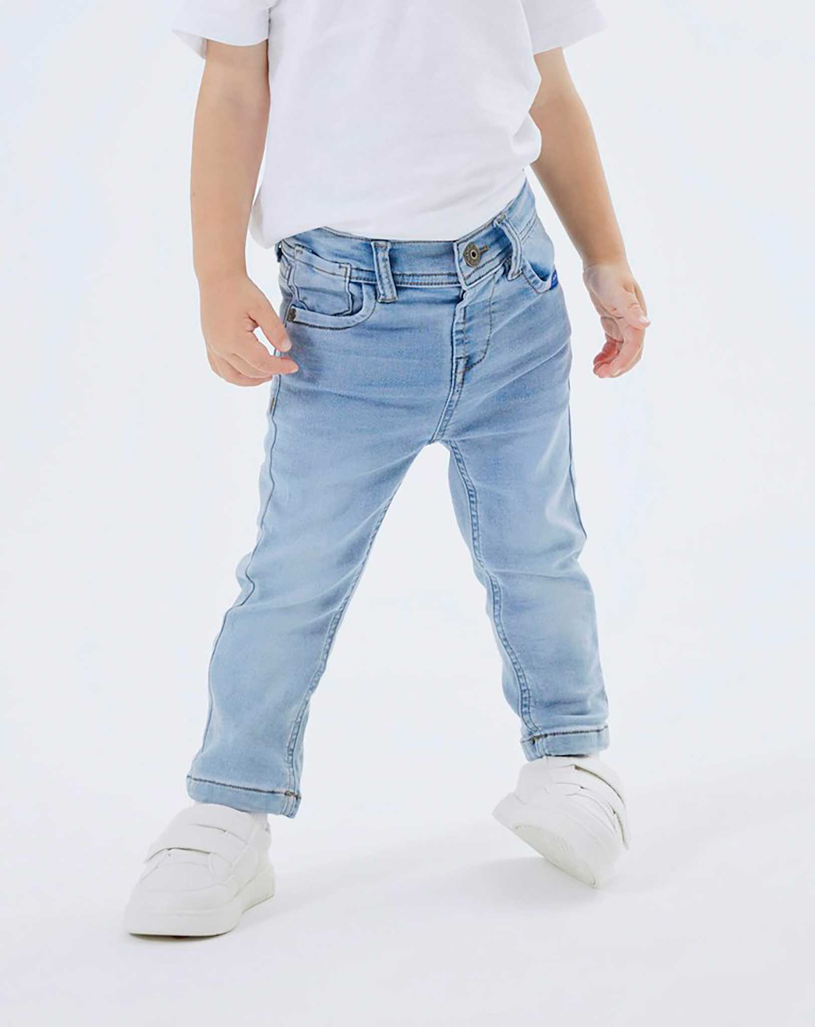 Jeans NMMSILAS SLIM 8001-TH in light blue denim