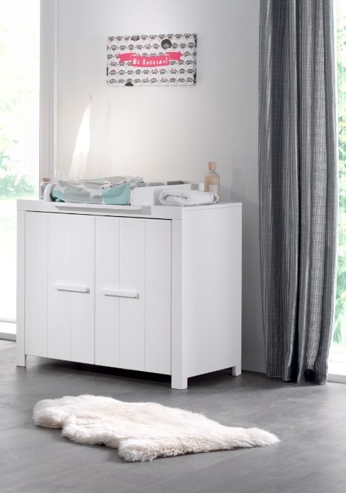 Kommode ERIK - weiß - Landhausstil - 2 Drehtüren