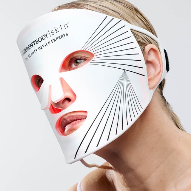CurrentBody Skin LED Light Face Mask toningsapparat CBD8235 (hvid)