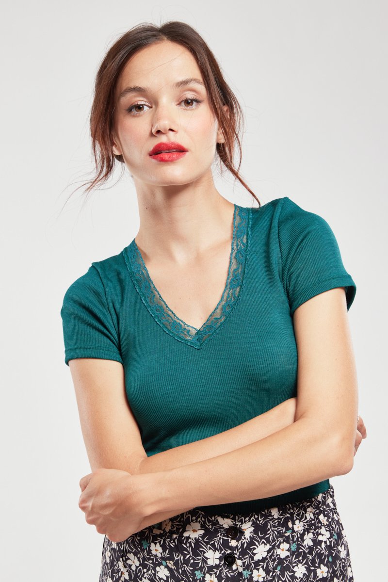 T-shirt col dentelle - laine et soie