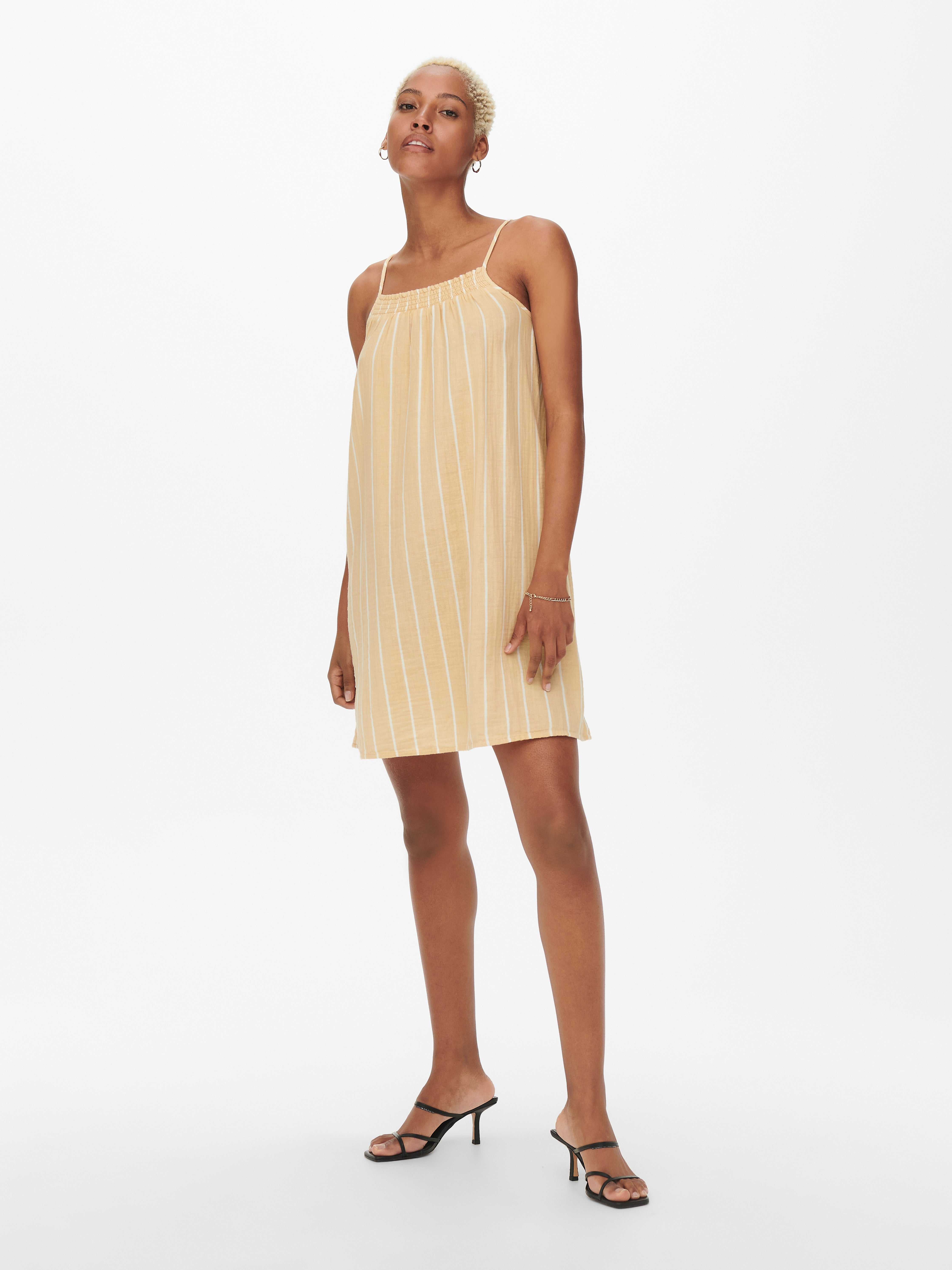 ONLLOU Kurzes Kleid Rutabaga