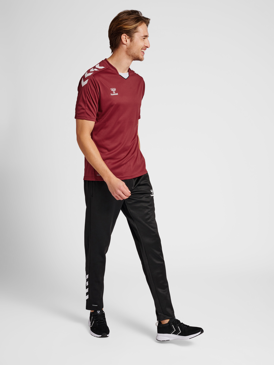 hmlCORE XK POLY JERSEY S/S