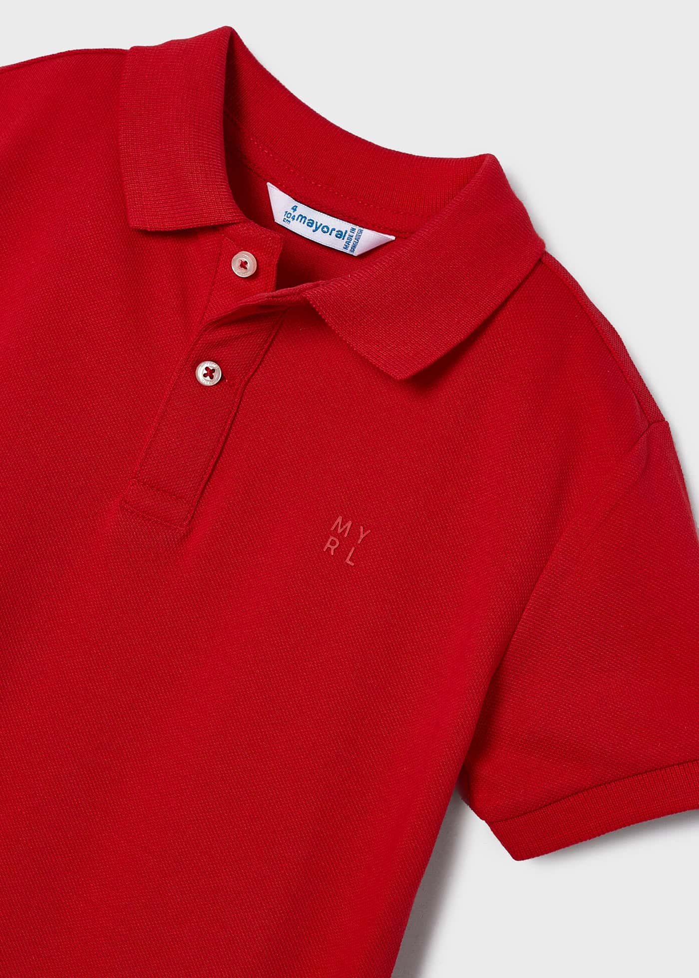 Camisa polo básica de manga curta na cor granito para meninos