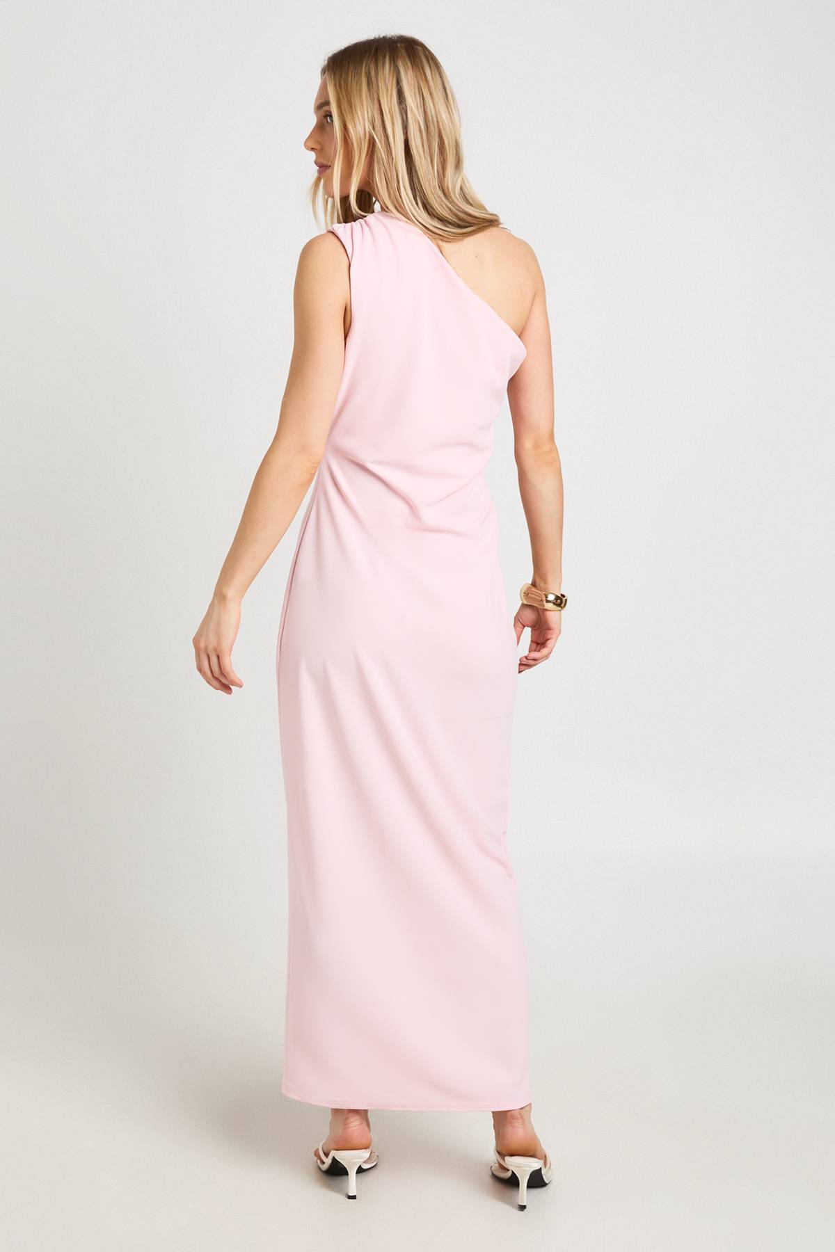 boohoo Robe Midi Drapée Asymétrique En Crêpe Jersey Petite