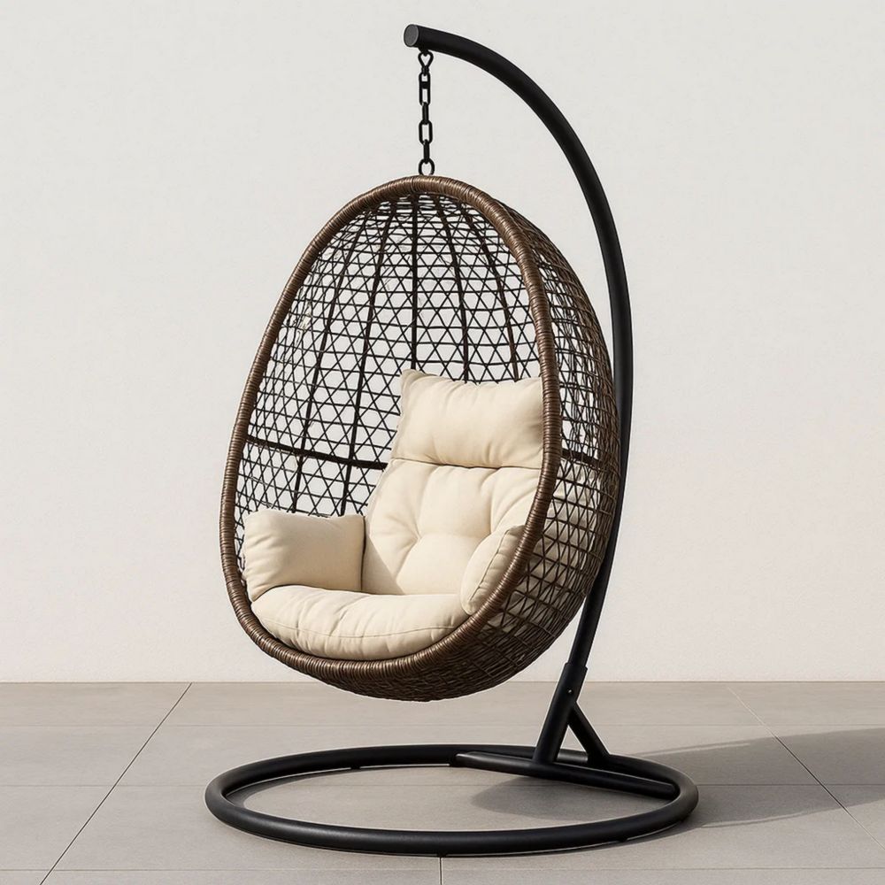 Hängesessel aus Rattan mit Kissen in Braun/Beige