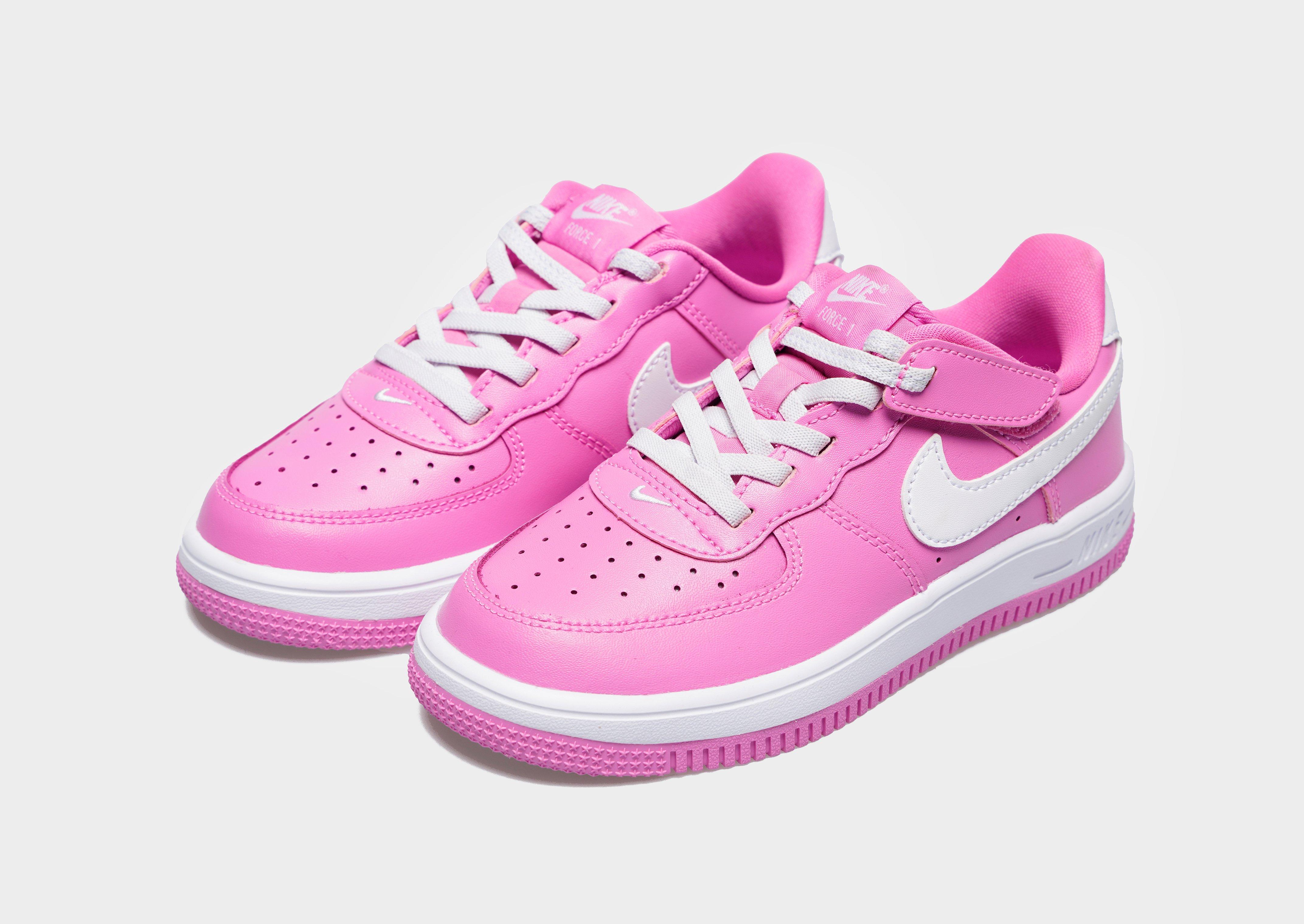 Nike AIR FORCE 1 '07 LV8
