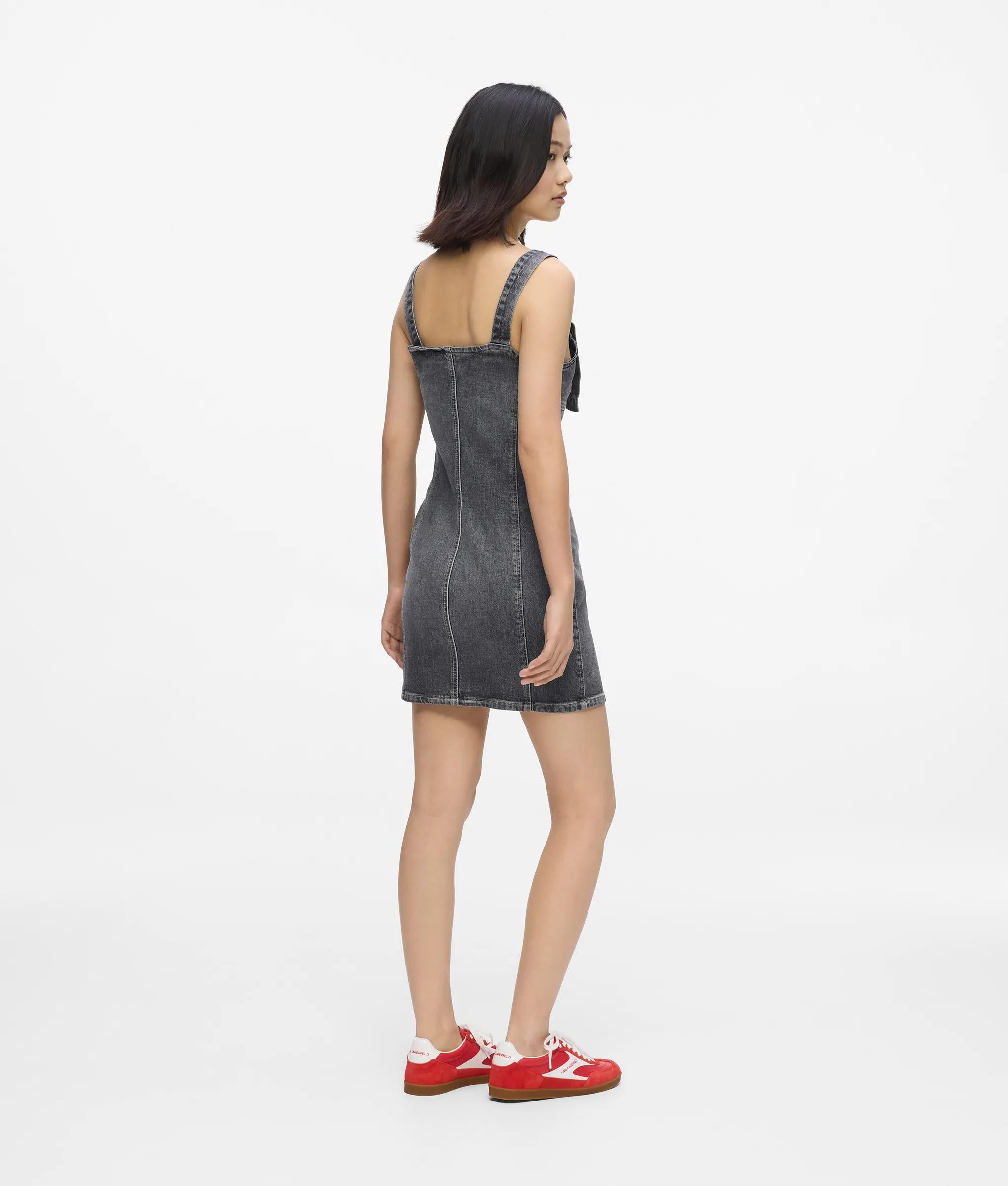 Denim jurk met ceintuur