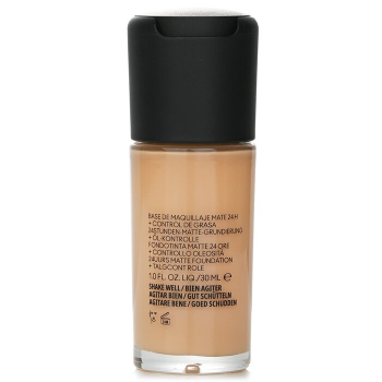 MAC Studio Fix Fluid Foundation SPF 15