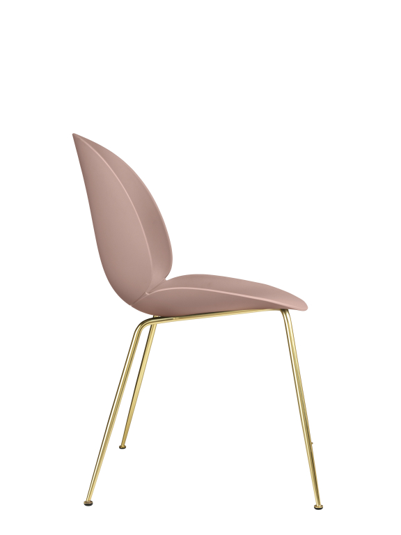 Gubi Beetle stoel met messing onderstel, alabaster white
