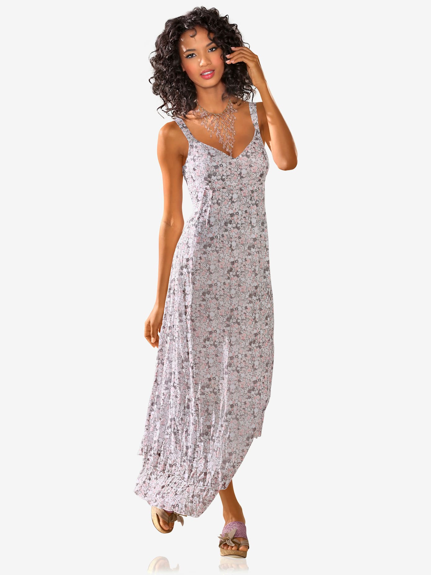 Robe longue look romantique