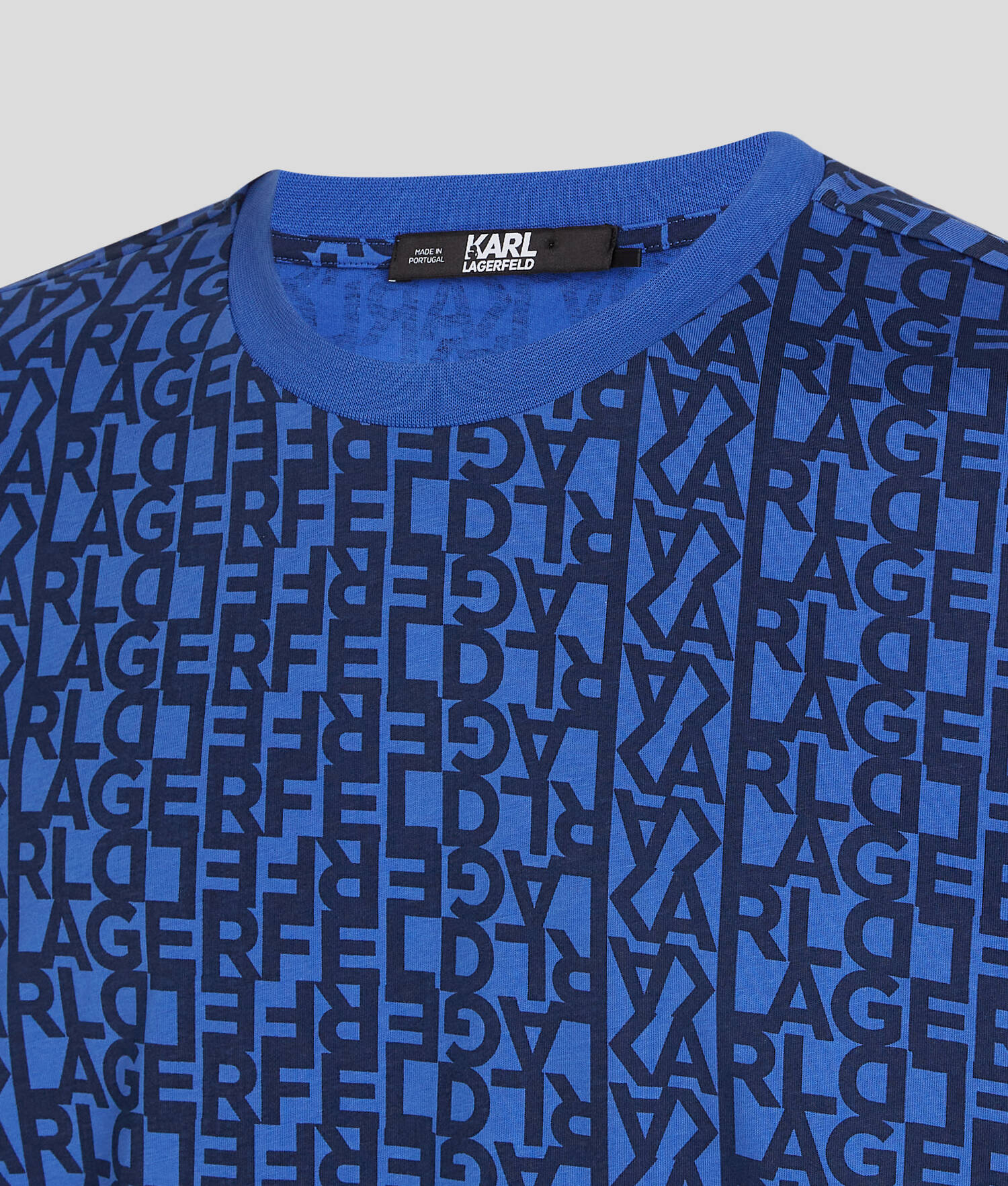 T-SHIRT AVEC LOGO KARL FAÇON ALL-OVER