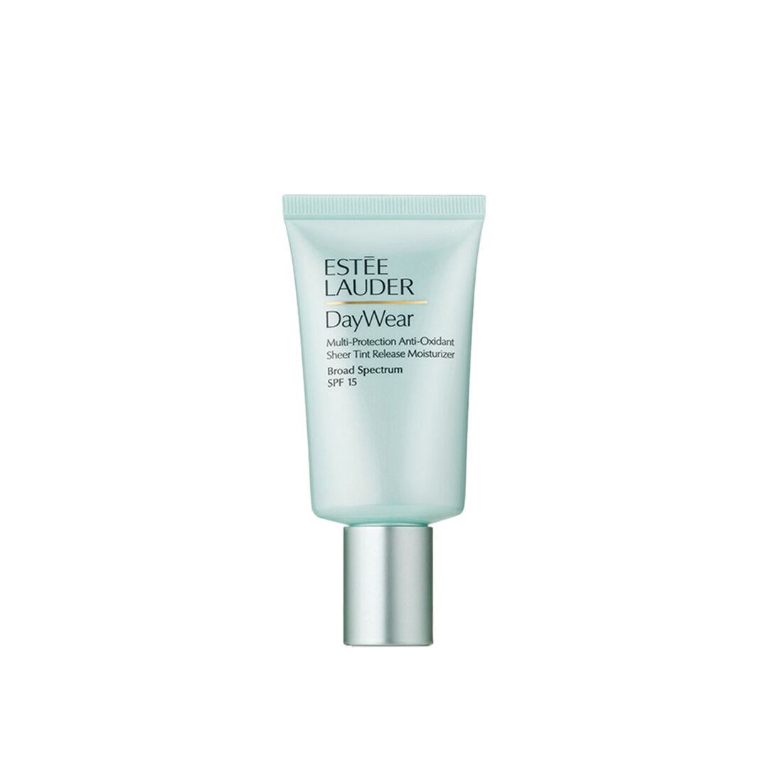 DayWear Multi-Protection Anti-Oxidant Sheer Tint Release Moisturizer SPF 15 - 30ml