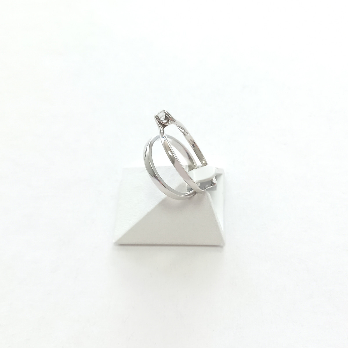 Duo de bague et solitaire d'occasion or 750 blanc diamant 0,17 carat