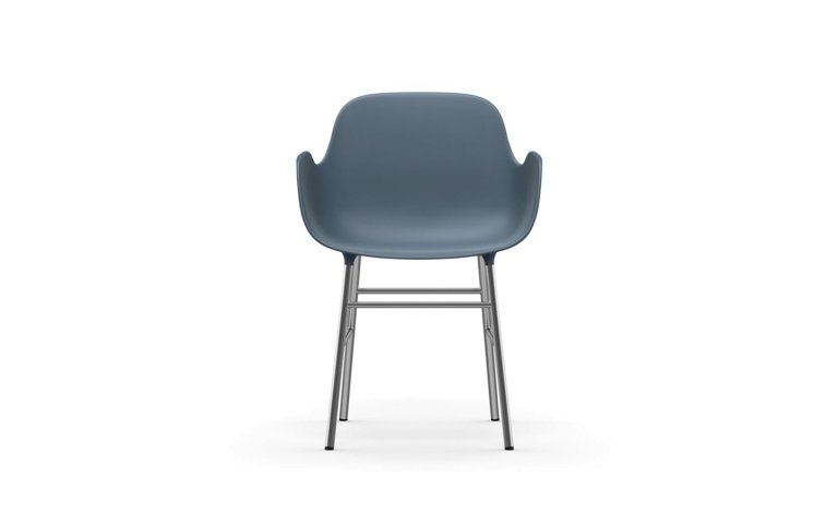Normann Copenhagen Form Armchair stoel met verchroomd onderstel felrood
