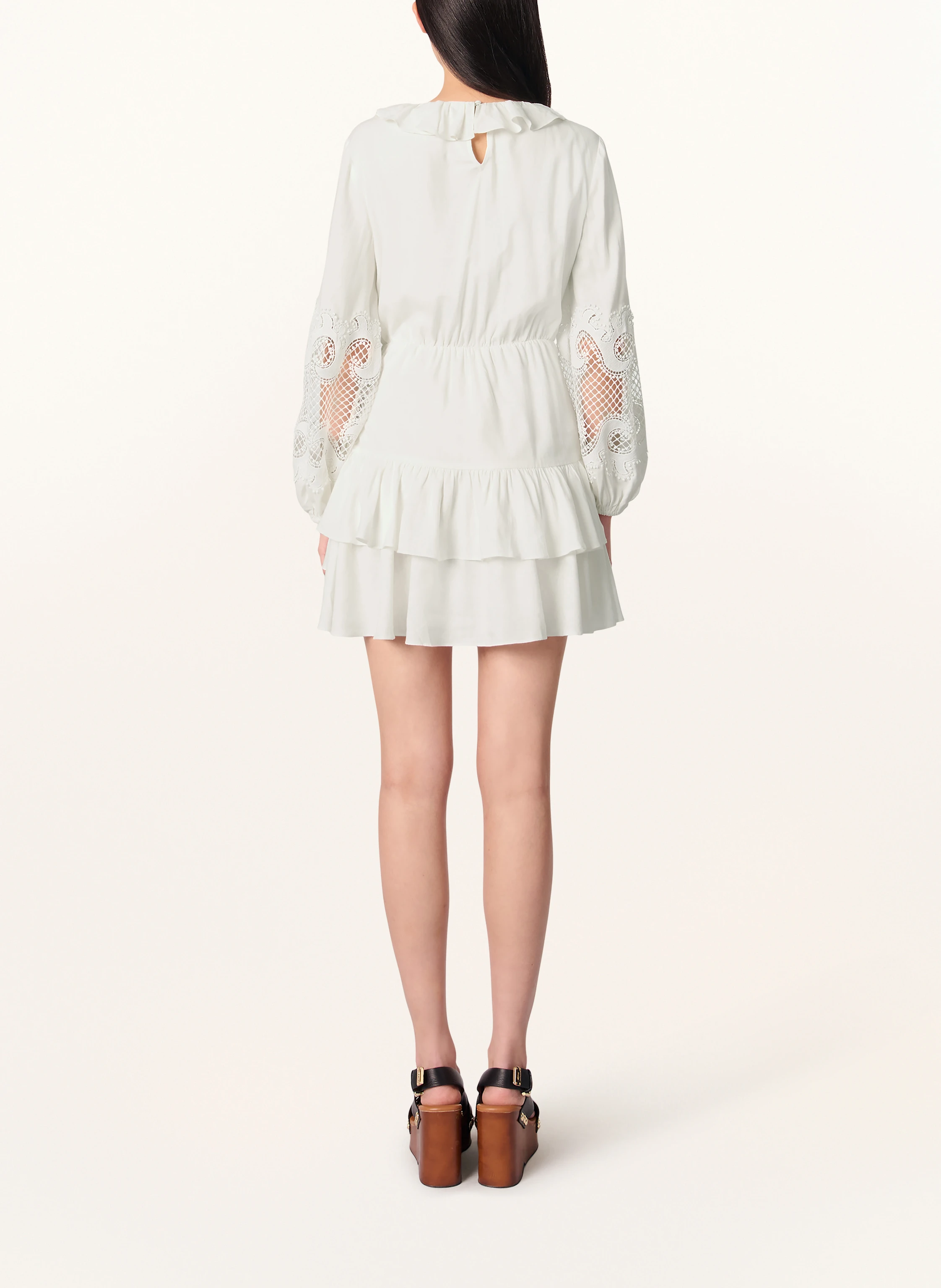 maje Kleid mit Volants und Lochspitze