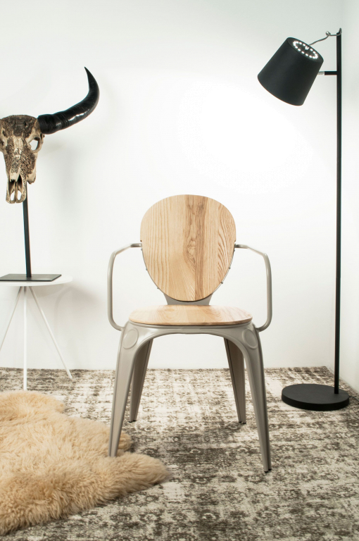 Zuiver Buckle Head vloerlamp zwart