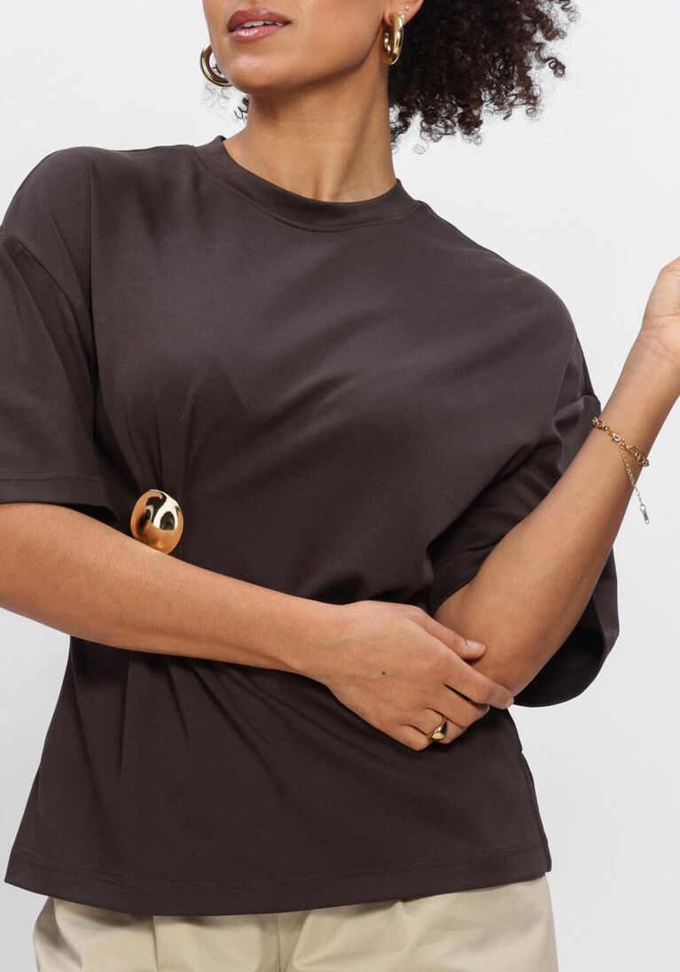 bruine second female t-shirt enora brooch tee