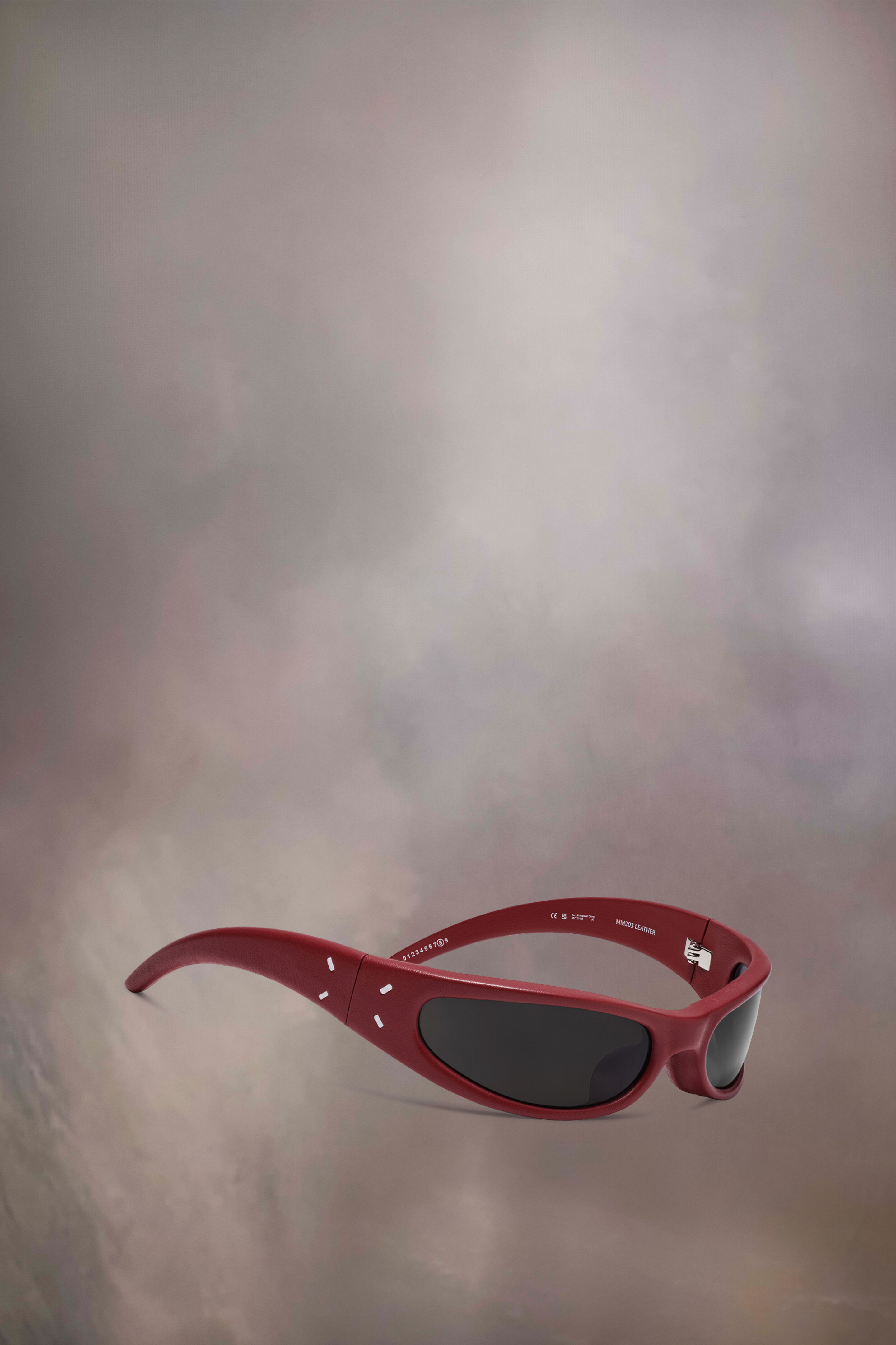 Lunettes de soleil rouges x Gentle Monster​