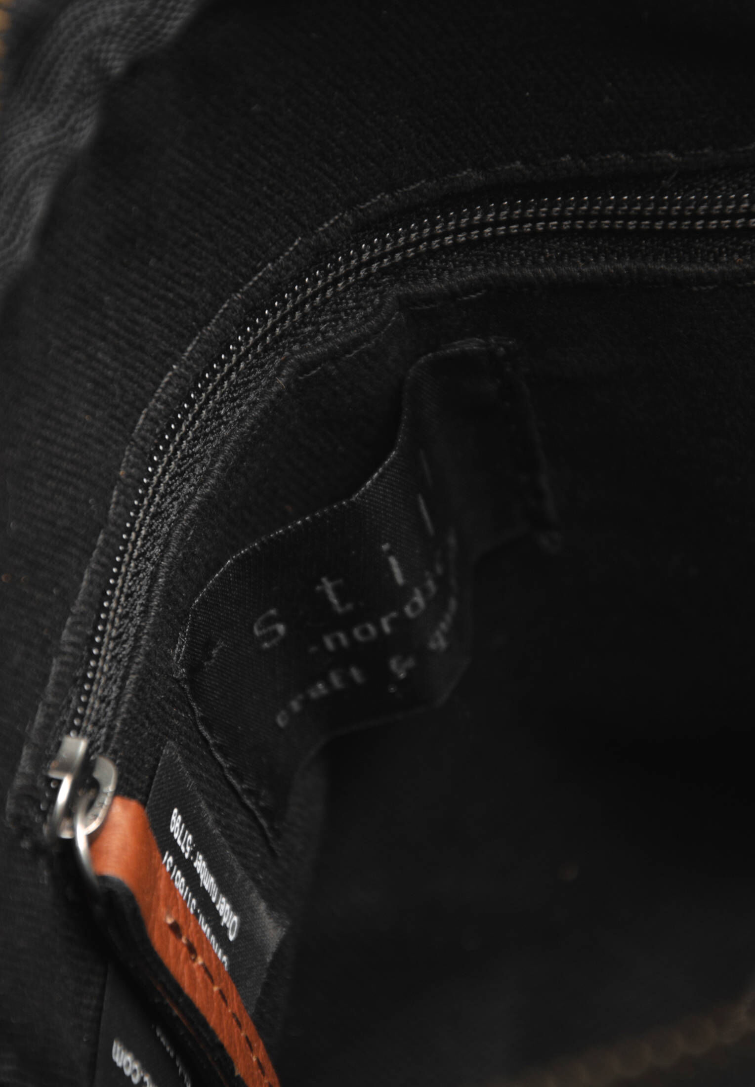 still nordic| Herren Messenger Tasche