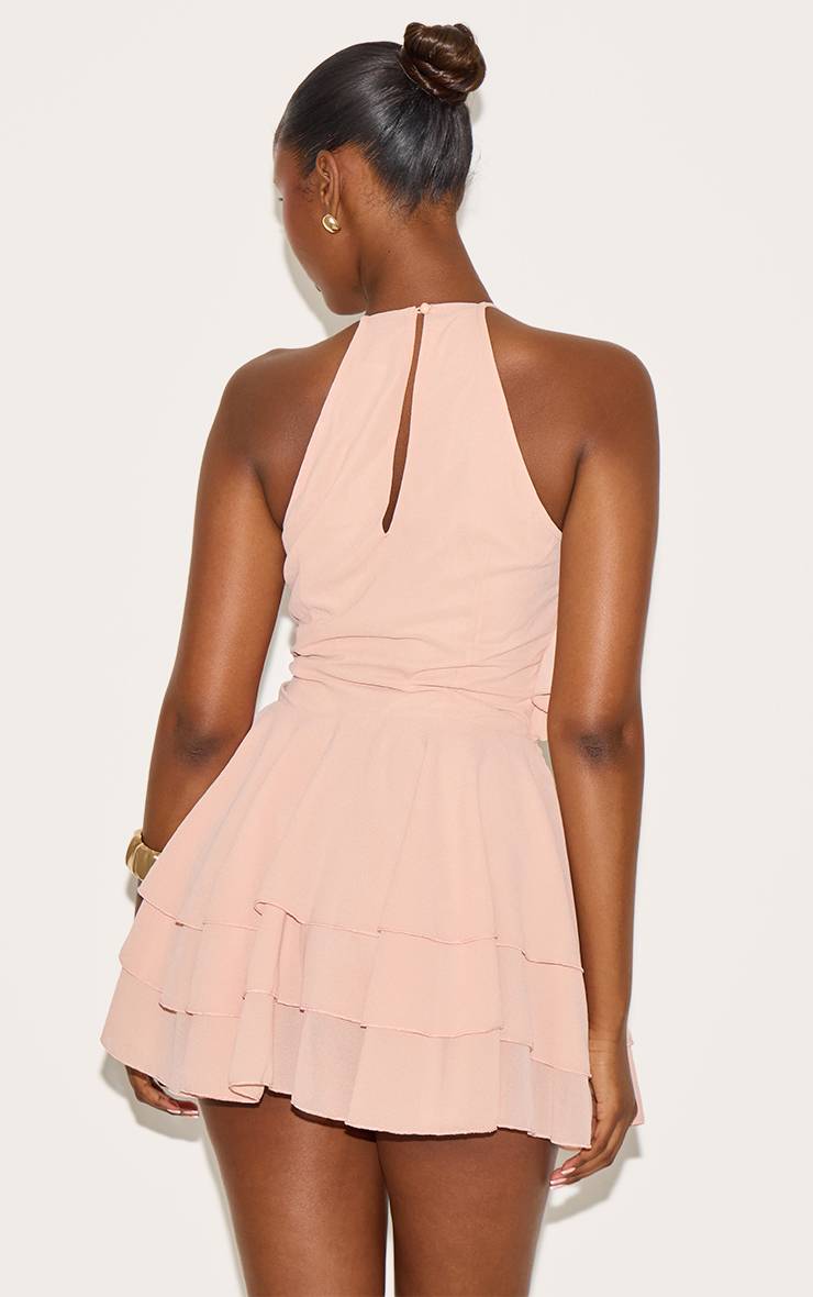 Rose Pâle Robe Droite À Découpes Et Volants Avec Col Licou