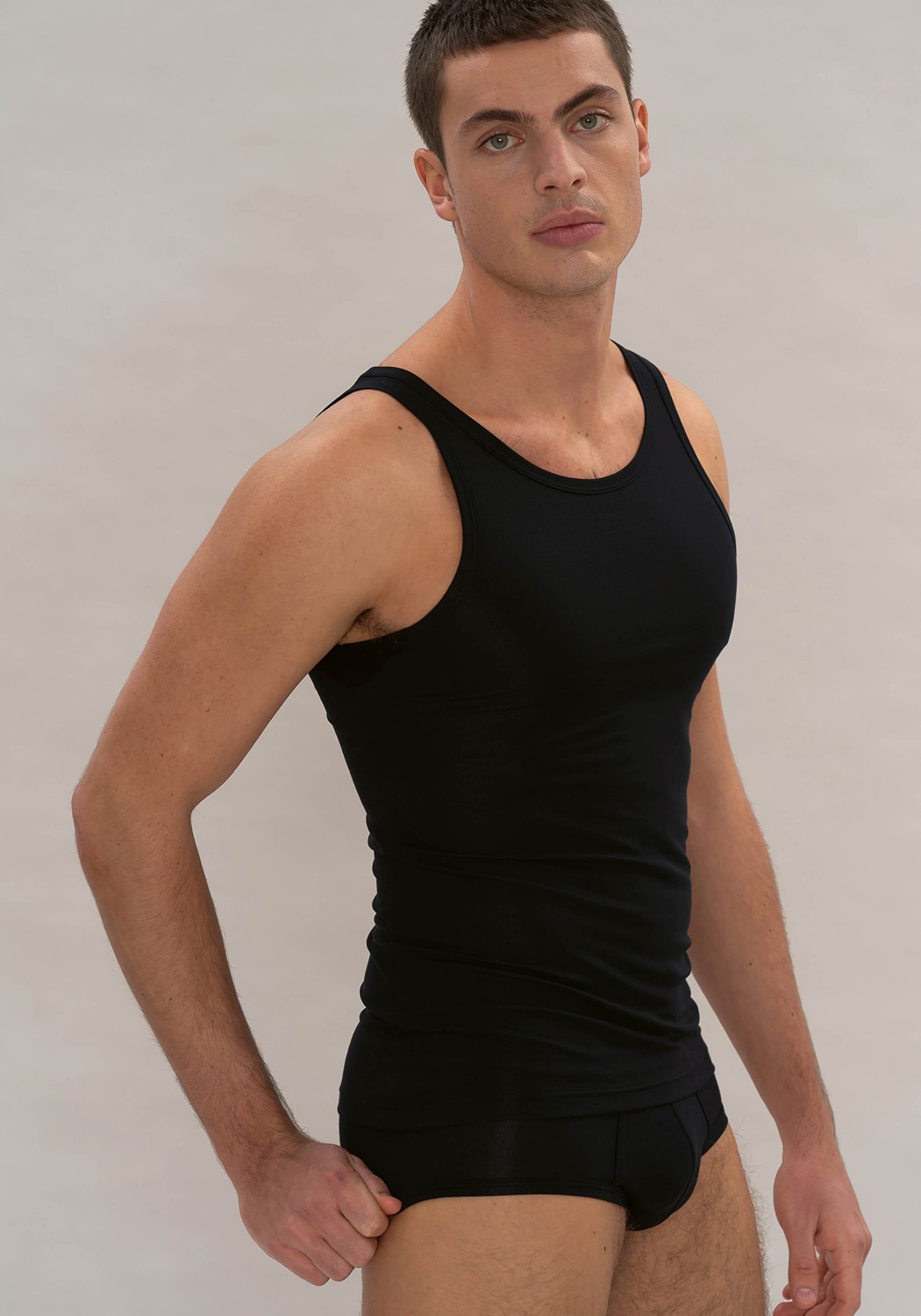 Moi Basics Tanktop Black