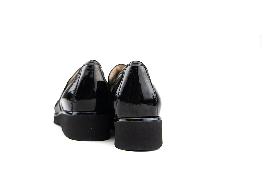Hassia Loafer Sevilla Schwarz Wetlack