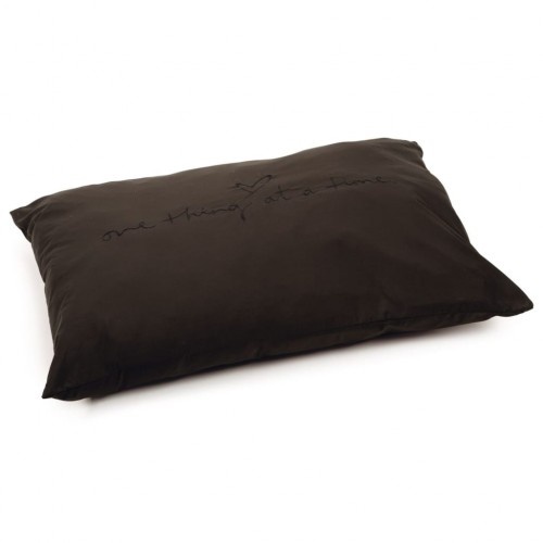 Almofada para cães Beeztees Tapira com capa removível, cinza escuro