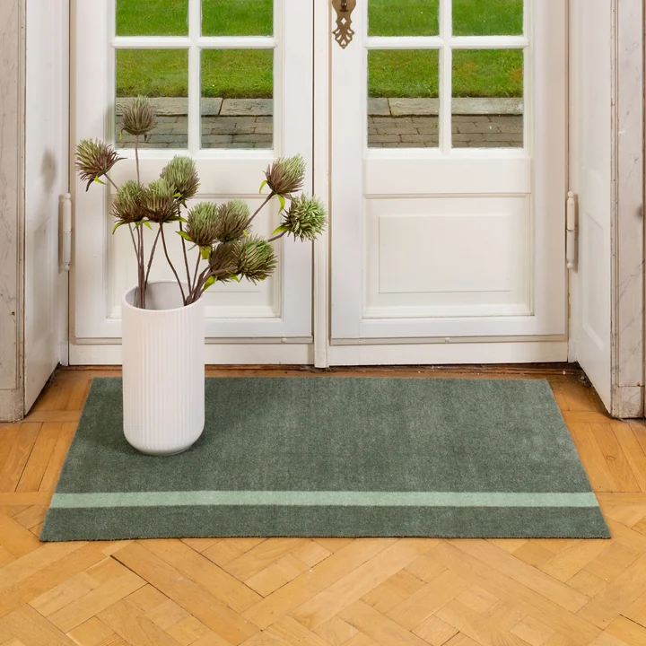 tica copenhagen - Stripes Vertical Läufer, 60 x 90 cm, hellgrau / stahlgrau
