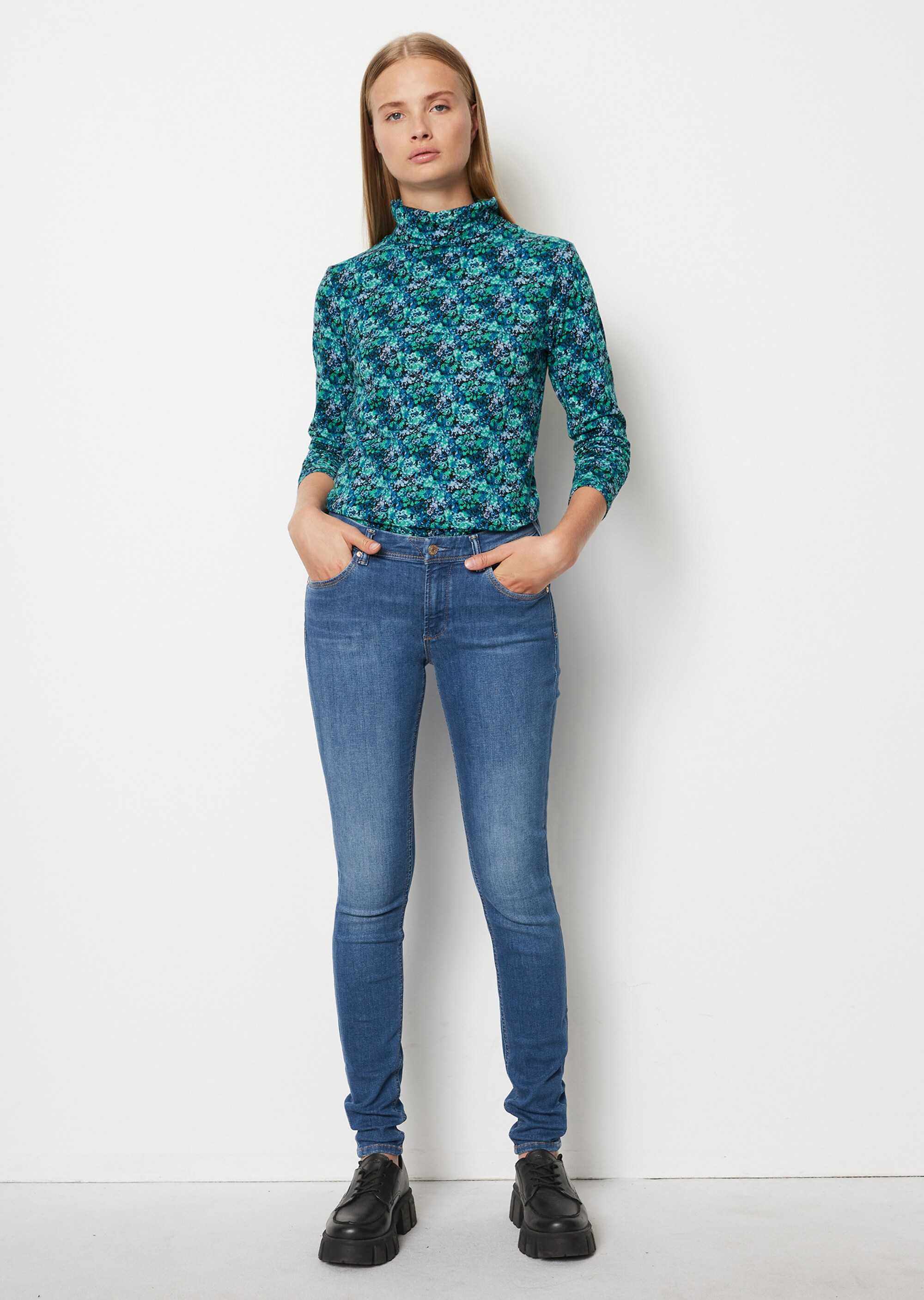 Print-Rollkragen-Longsleeve slim aus Organic-Cotton-Single-Jersey