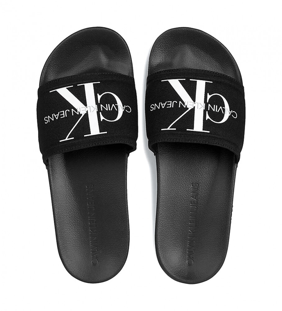 Chinelo de dedo Calvin Klein Jeans preto com monograma